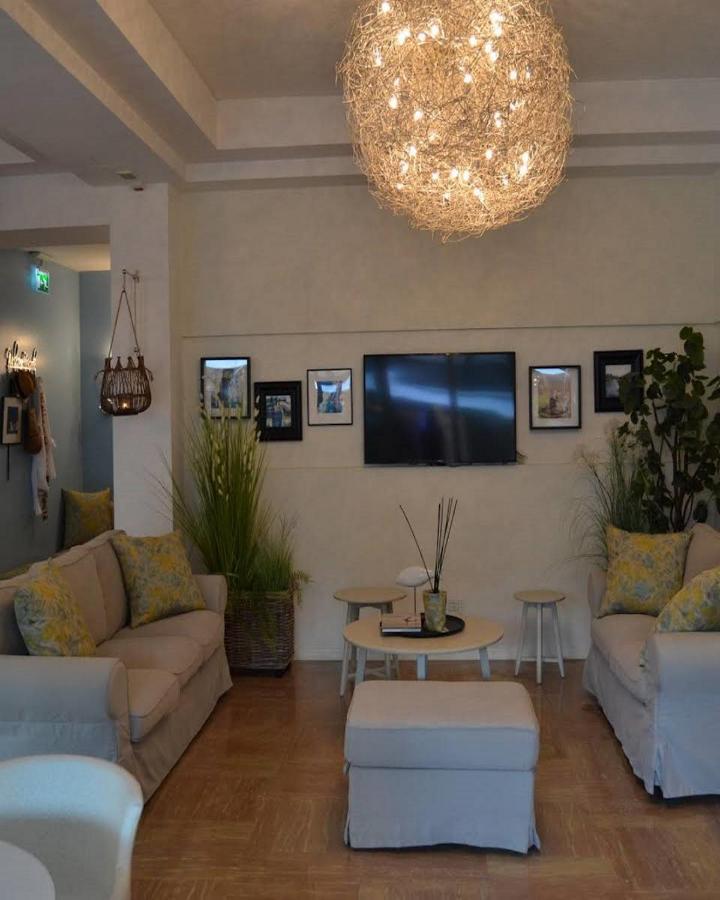 Hotel Mon Pays Riccione Esterno foto
